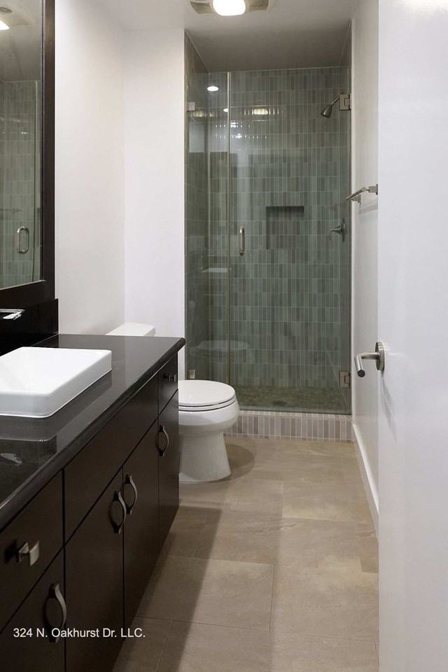 324 N Oakhurst Dr LLC - Photo 2 of 35