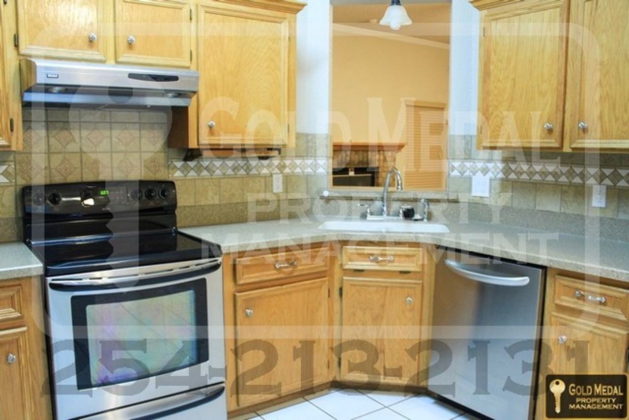 602 Arapaho Dr - Photo 4 of 31