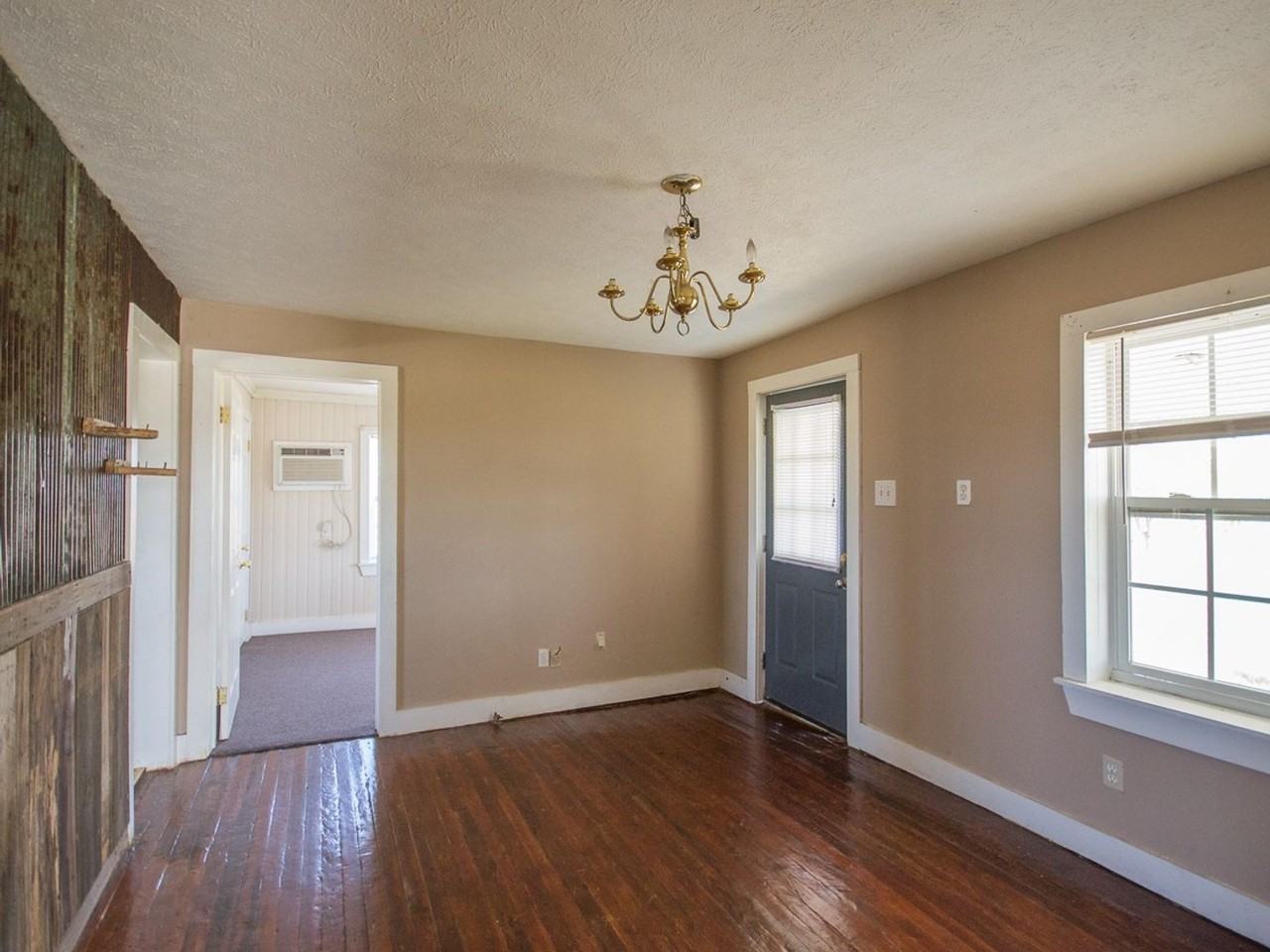 8606 Old Railroad Bed Rd - Photo 6 of 23