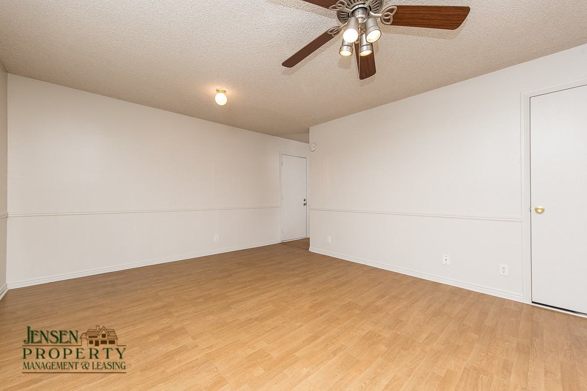 781 N Valley View Dr #44 - Photo 6 of 24