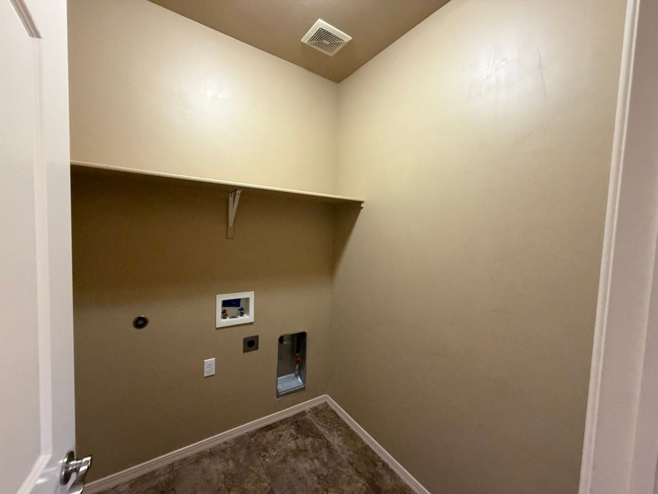 7503 Vista De Oeste Pl - Photo 2 of 7