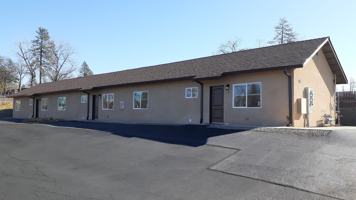 featured image of 587 Oakwood Ln