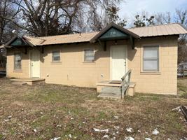 featured image of 230 230- 230 1/2 Wilson