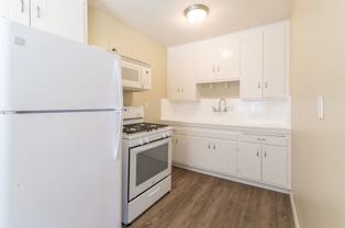 Riley Street - Photo 1 of 1