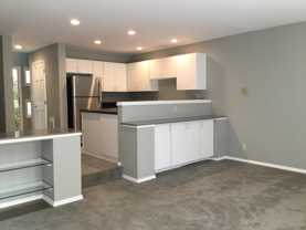 PM-UM-SHI325-335-TE - Photo 1 of 1