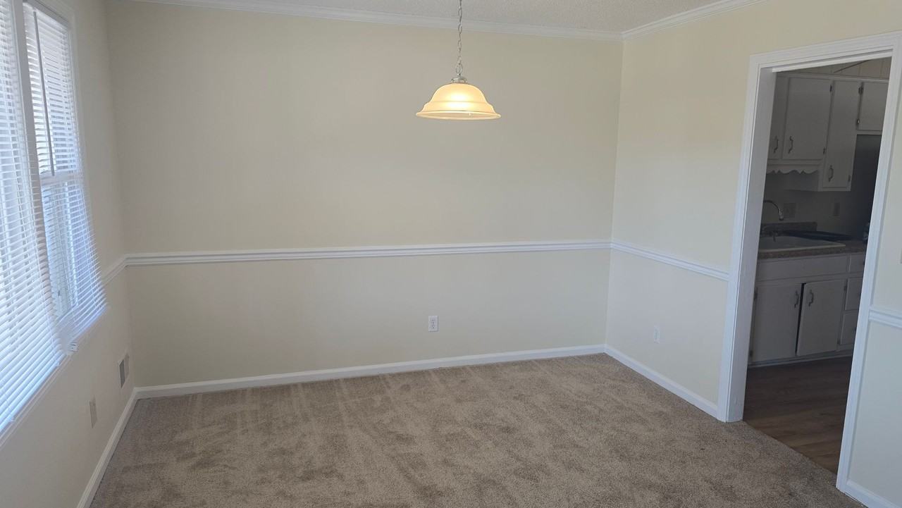 104 Northview Rd - Photo 2 of 21