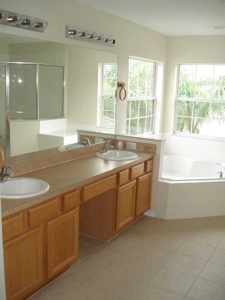 13460 Budworth Cir - Photo 7 of 11