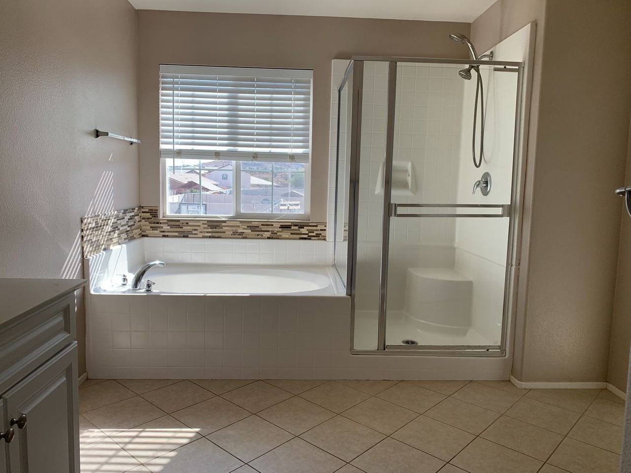 3429 Potomac Ct - Photo 6 of 15