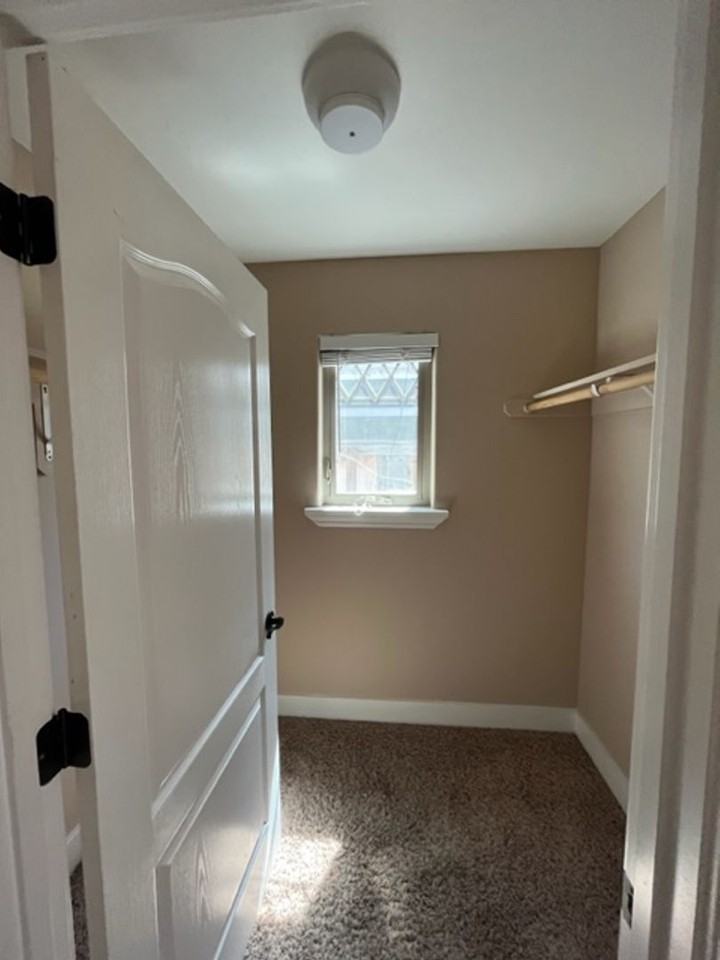 241 E Foothill Blvd - Photo 6 of 16