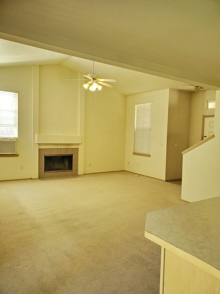 5606 Mount Olympus St Se - Photo 3 of 21