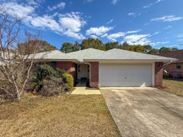 featured image of 6863 Cedar Ridge Cir