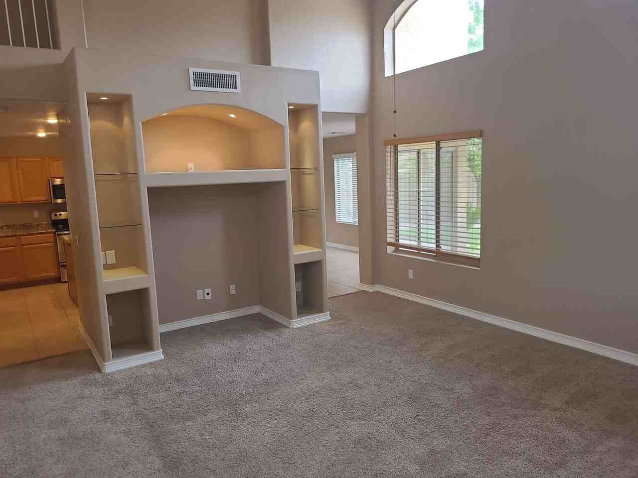 378 W Bolero Dr - Photo 6 of 20