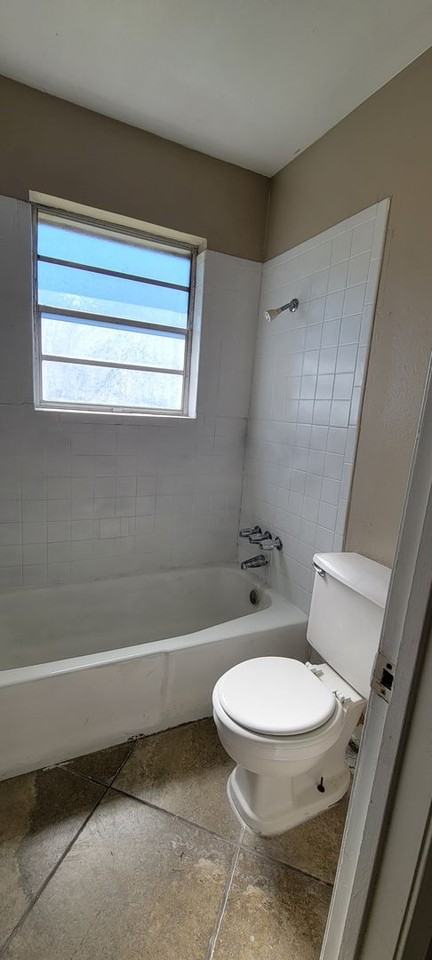 2609 Wisteria St - Photo 6 of 12