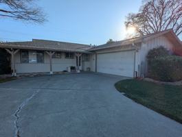 featured image of 257 Ironwood St