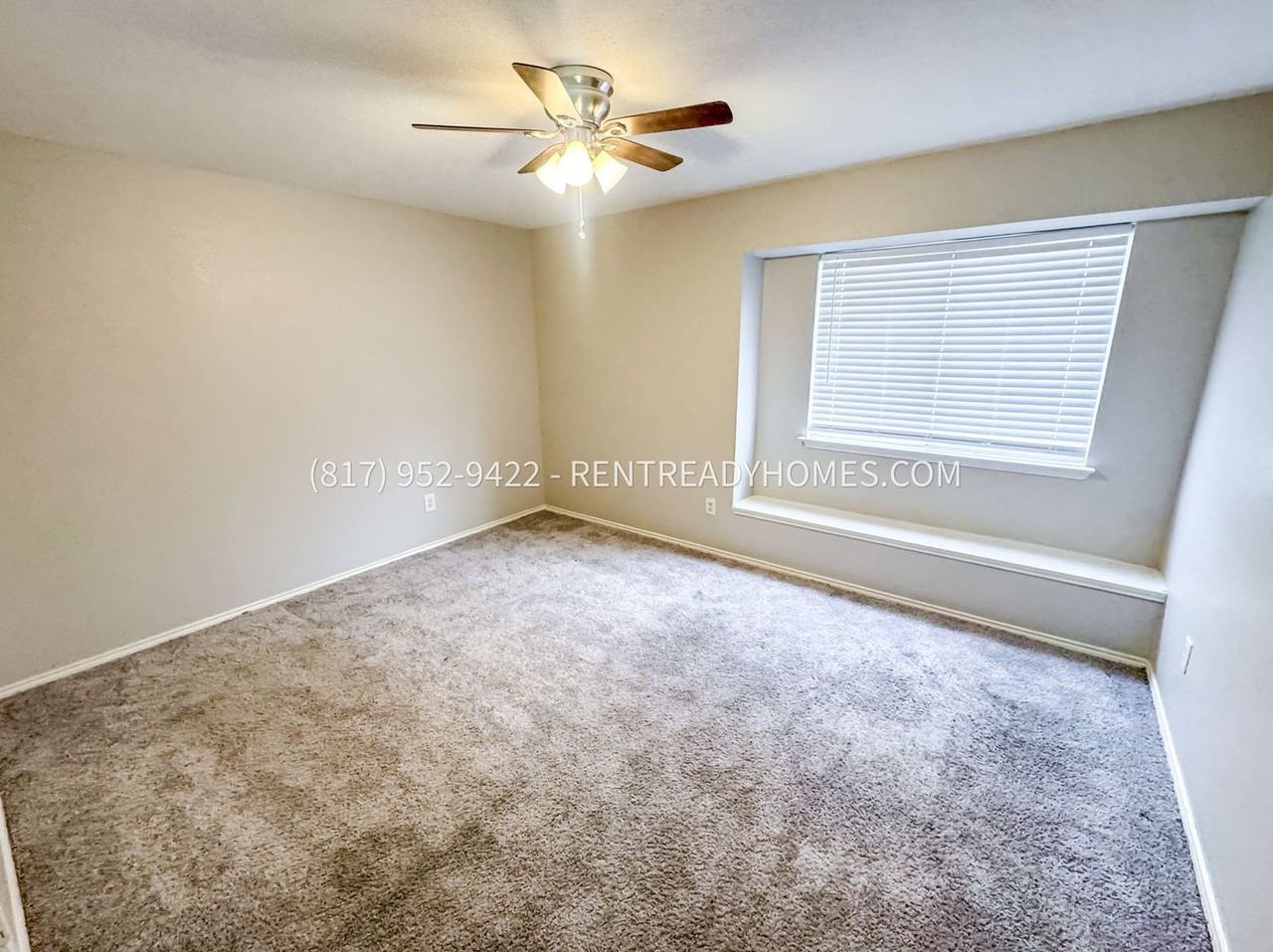 2410 Richfield Dr - Photo 7 of 14