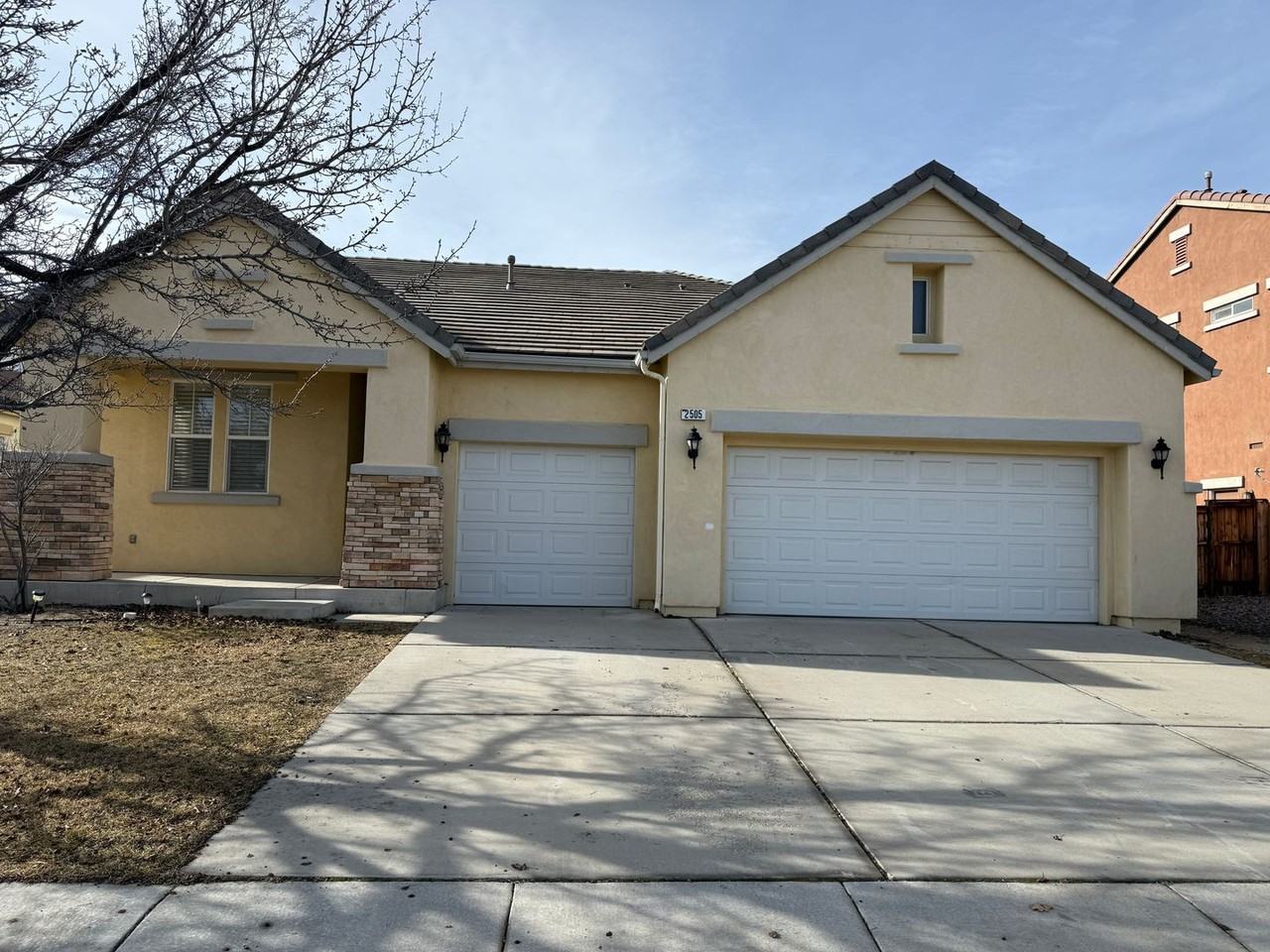 2505 Hibernica Ln - Photo 3 of 23