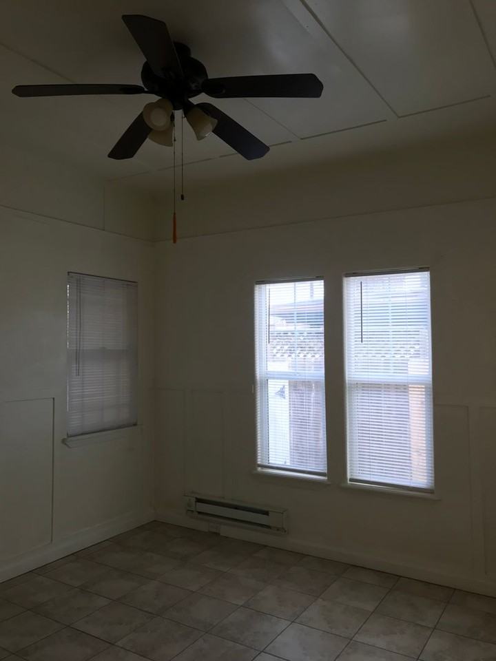 2169 11th St #B - Photo 3 of 16