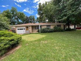 1305 Springfield Dr - Photo 1 of 1