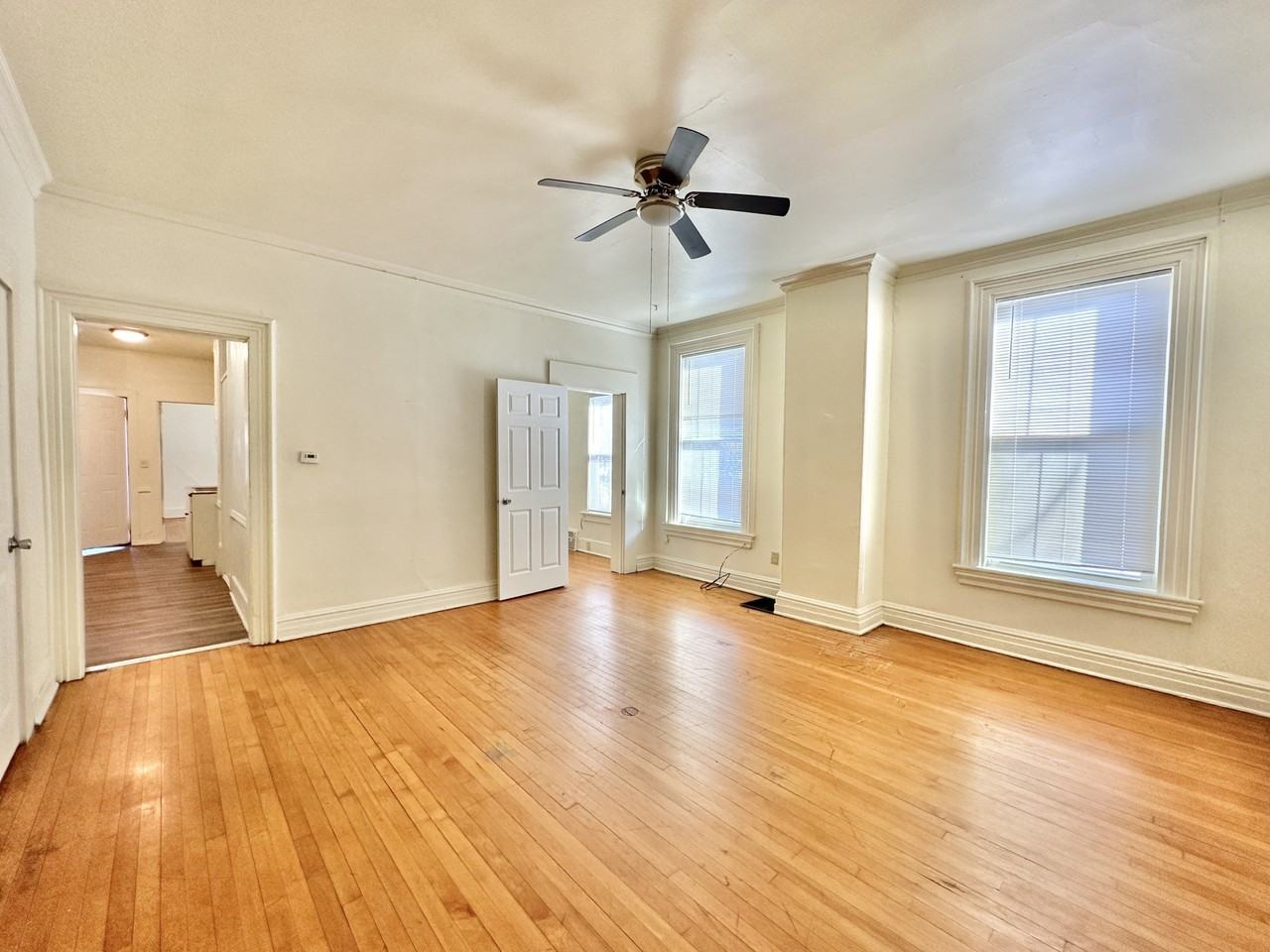 255 S Jackson St #4 - Photo 3 of 20