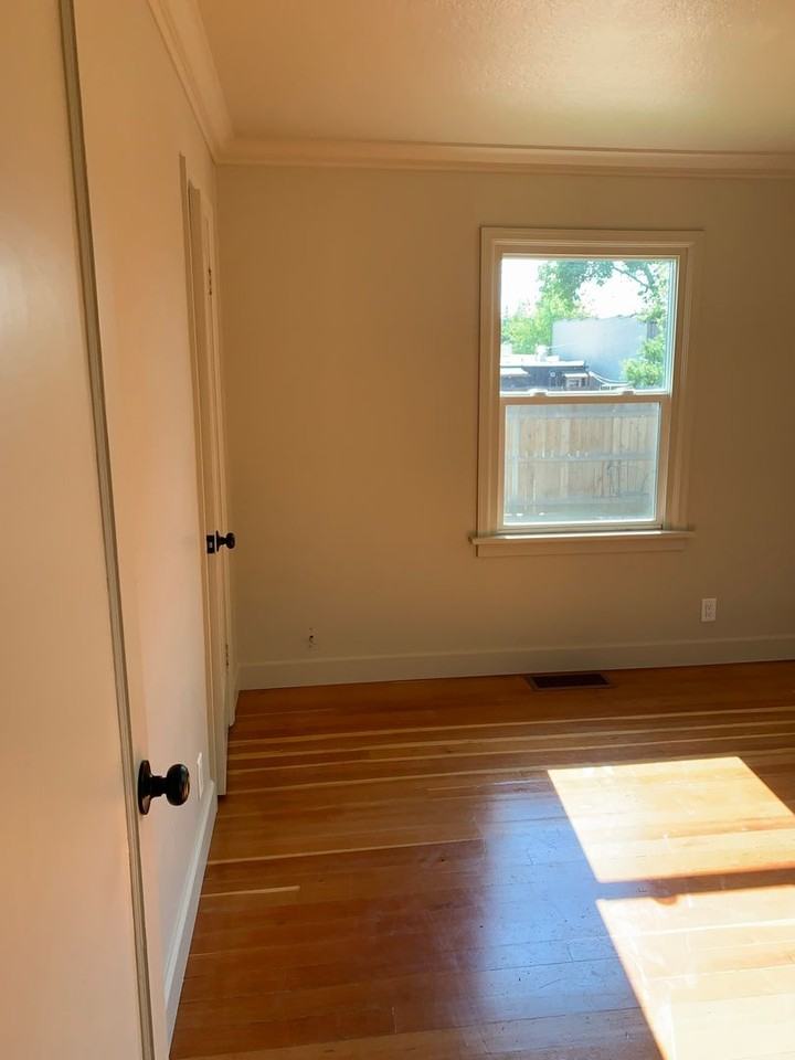 740 Nw Federal St - Photo 6 of 12