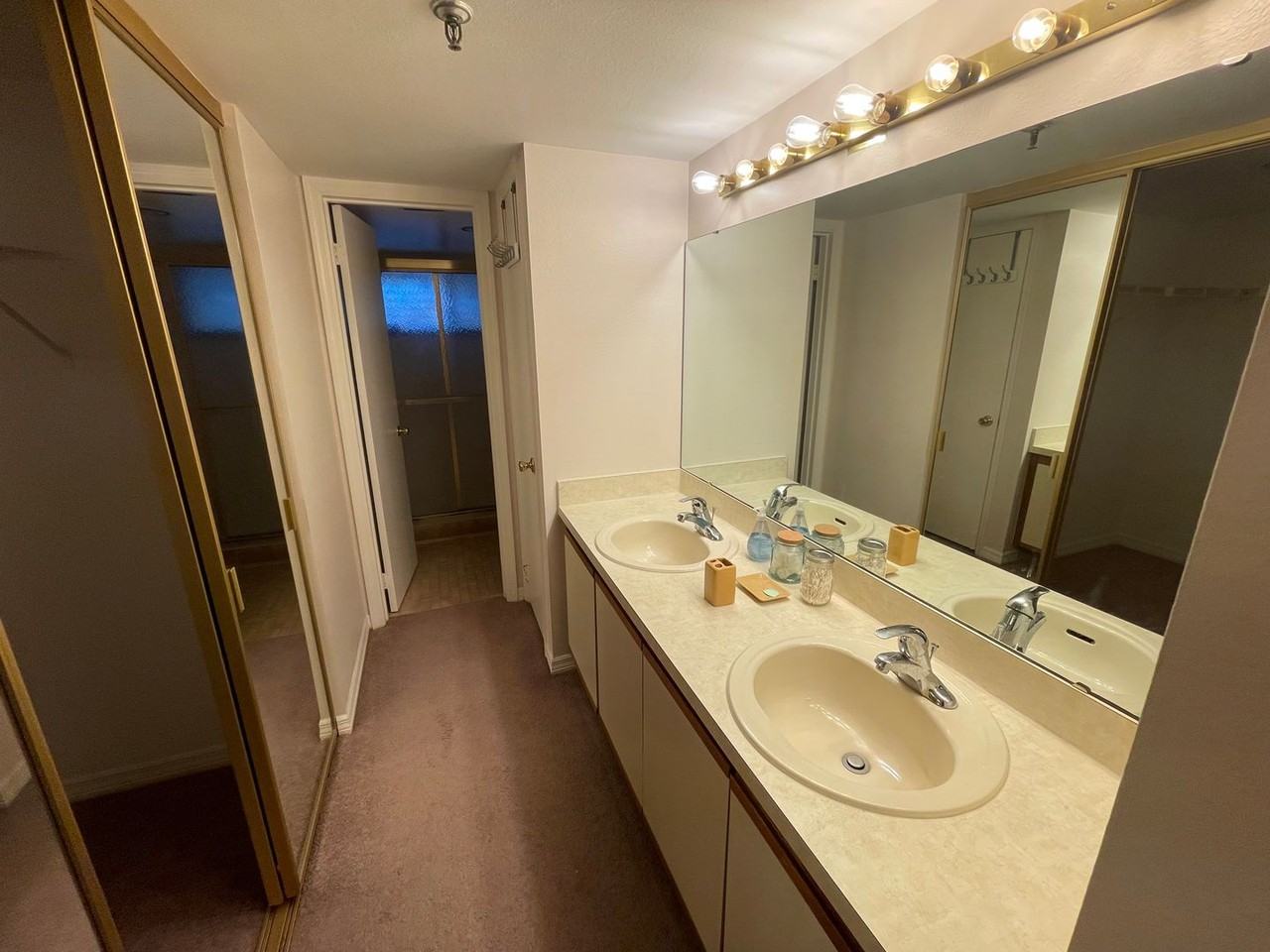 1162 Carmel Cir #100 - Photo 7 of 19