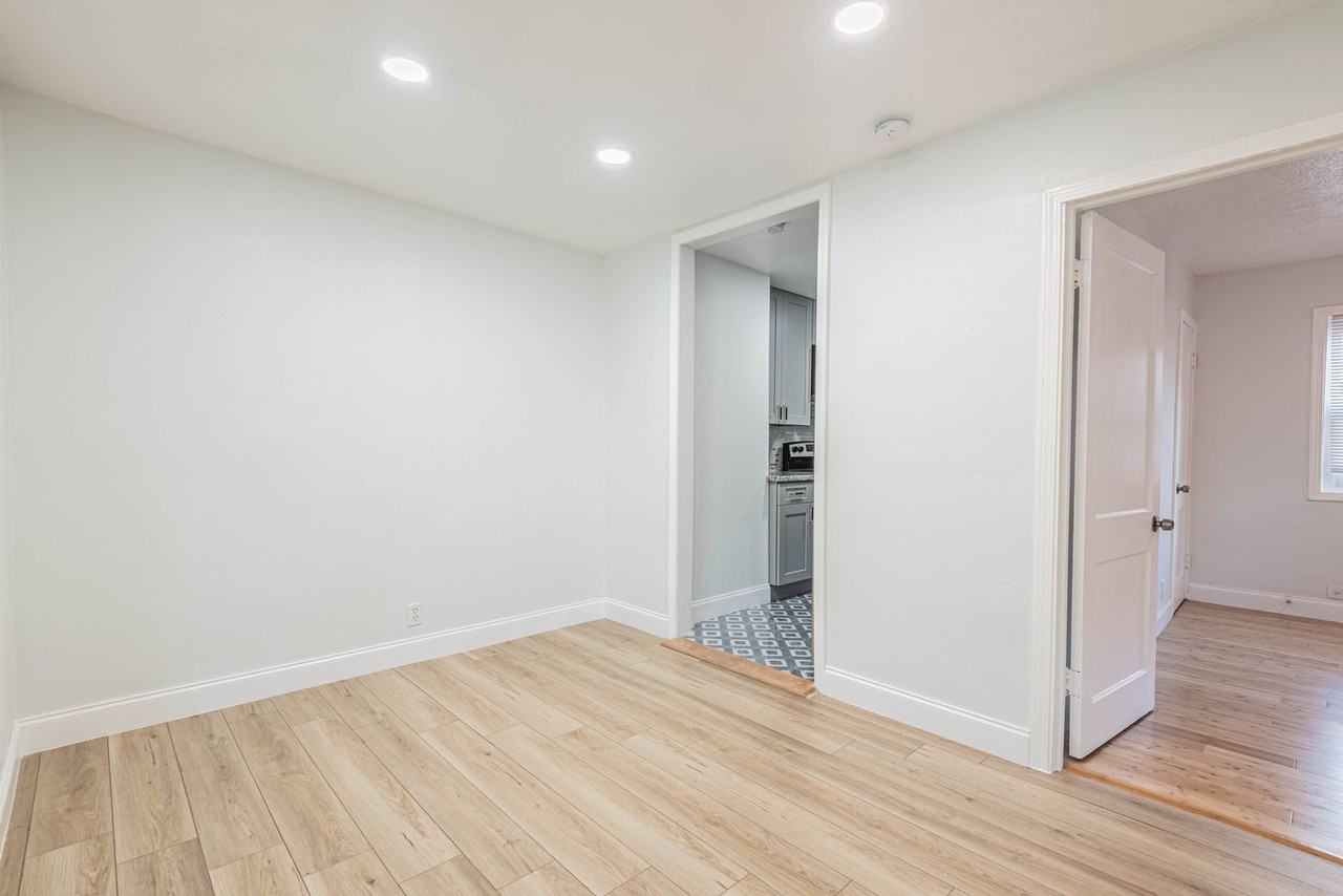 2303 Rosewood St #2 - Photo 6 of 17