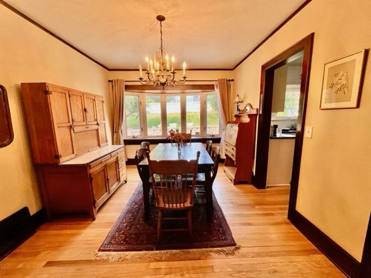 6014 Poppleton Ave - Photo 5 of 18