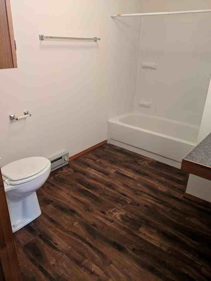 3335 Northwest Ave - Photo 3 of 8