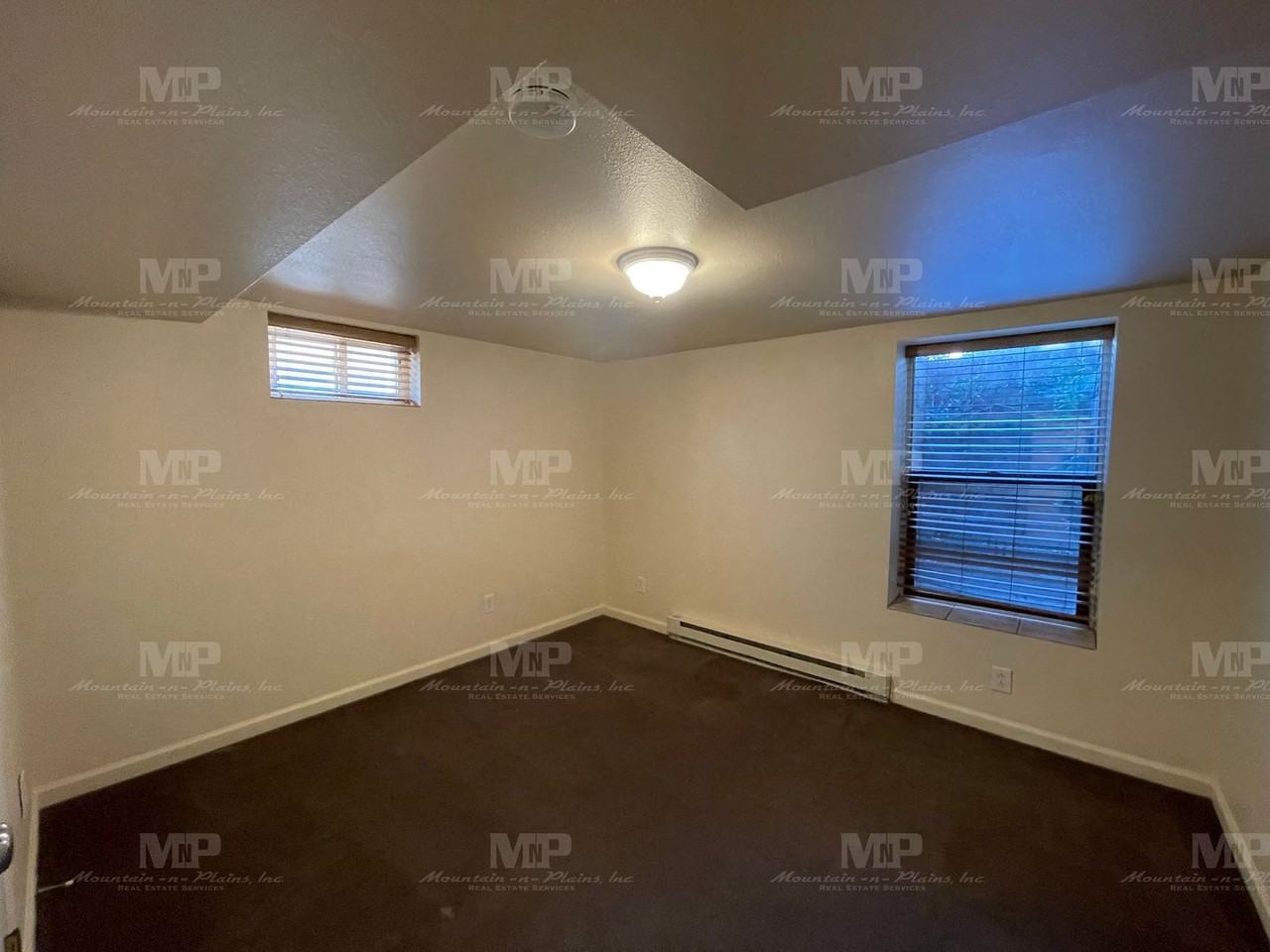 611 1/2 S Grant Ave - Photo 3 of 15