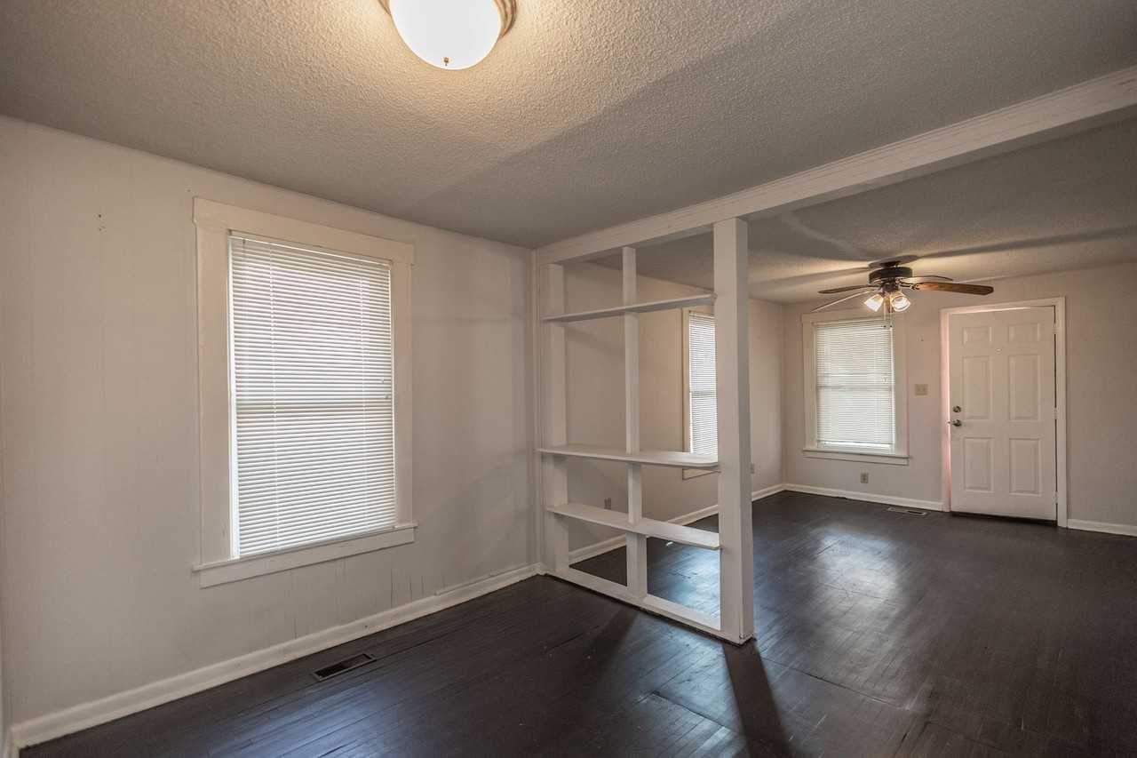 3412 W 7th St - Photo 7 of 21