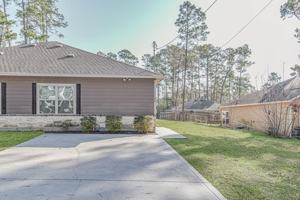 featured image of 15786 Cottonwood Dr