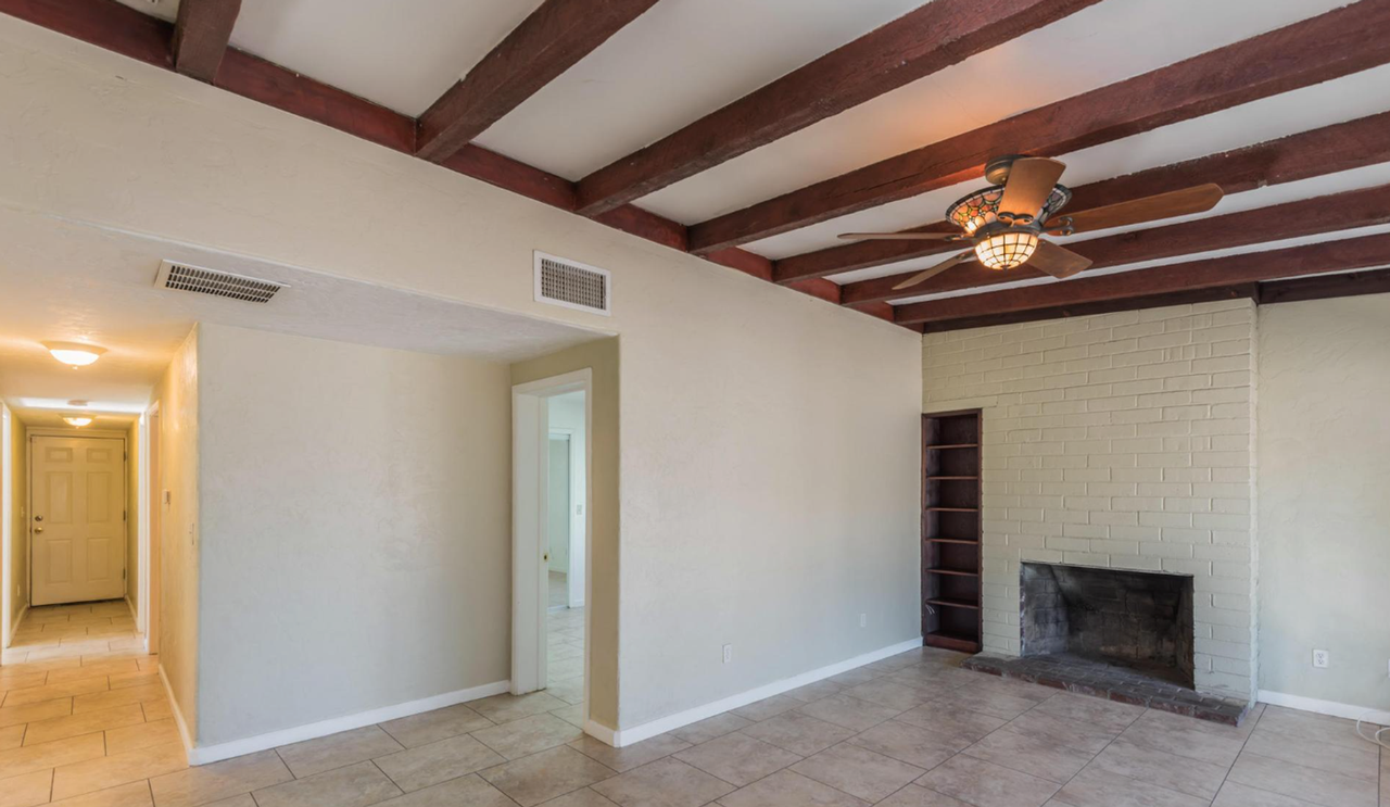 410 E Waverly St - Photo 6 of 21