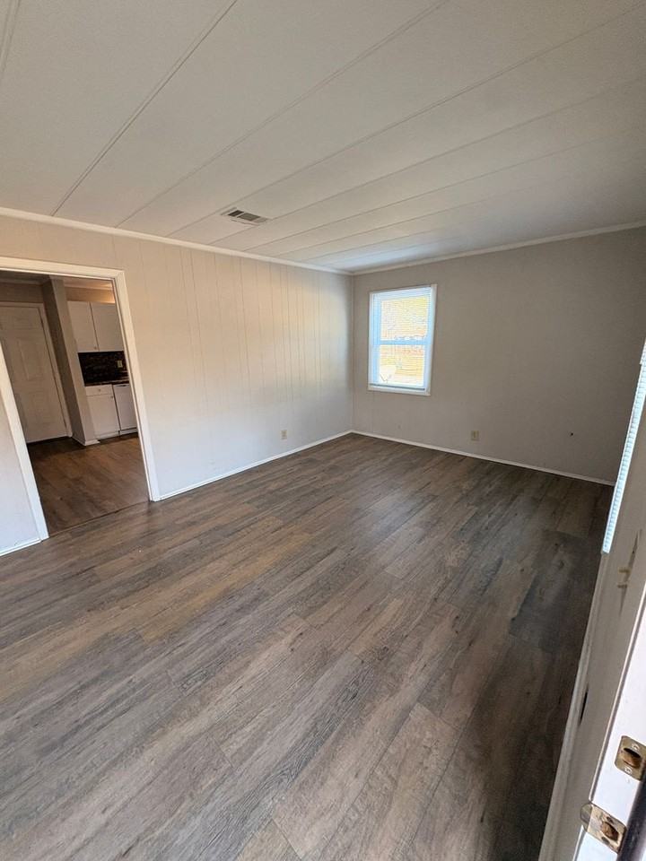 195 Nunnally St - Photo 2 of 11