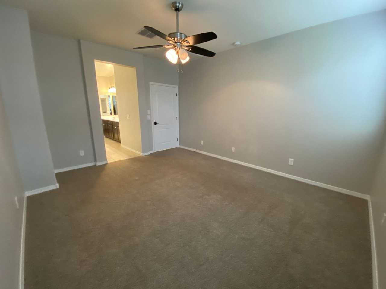 4252 E Toledo St - Photo 7 of 17