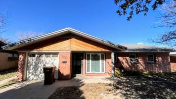 featured image of 3219 Cornell Ave