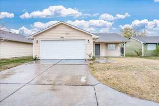 5815 E Pembrook St - Photo 1 of 1