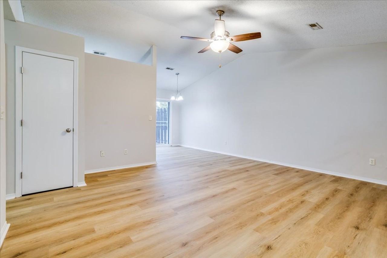 5815 E Pembrook St - Photo 2 of 13