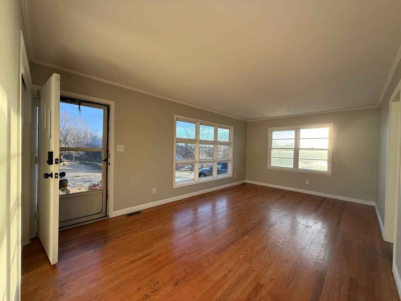 113 Hermitage St - Photo 5 of 22