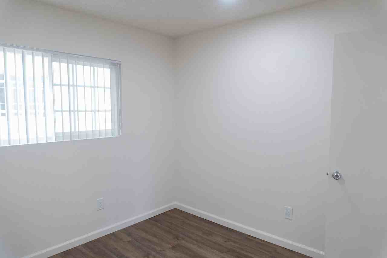 1801 J Ave - Photo 7 of 7