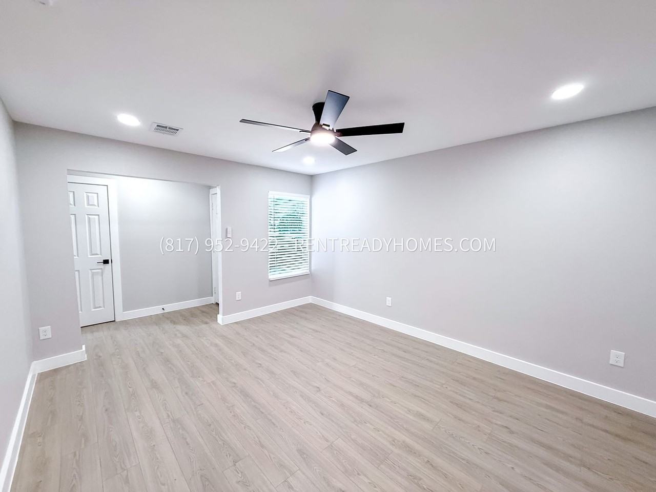 10242 Fuqua St - Photo 2 of 10