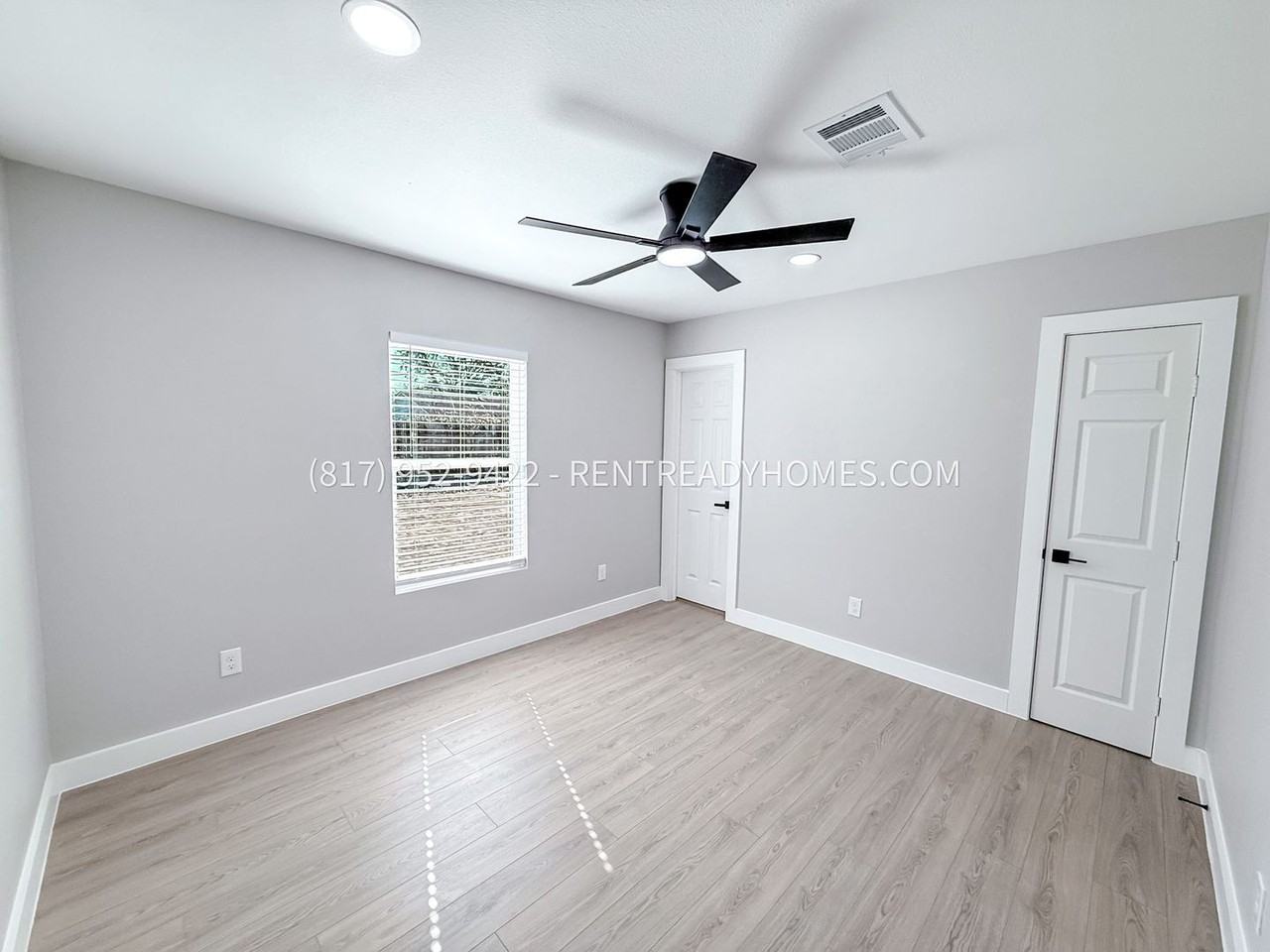 10242 Fuqua St - Photo 5 of 10