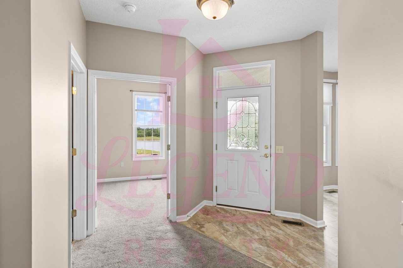 2201 Hawks Landing Dr - Photo 3 of 19