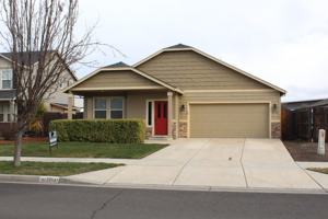 featured image of 2244 Kingswood Dr