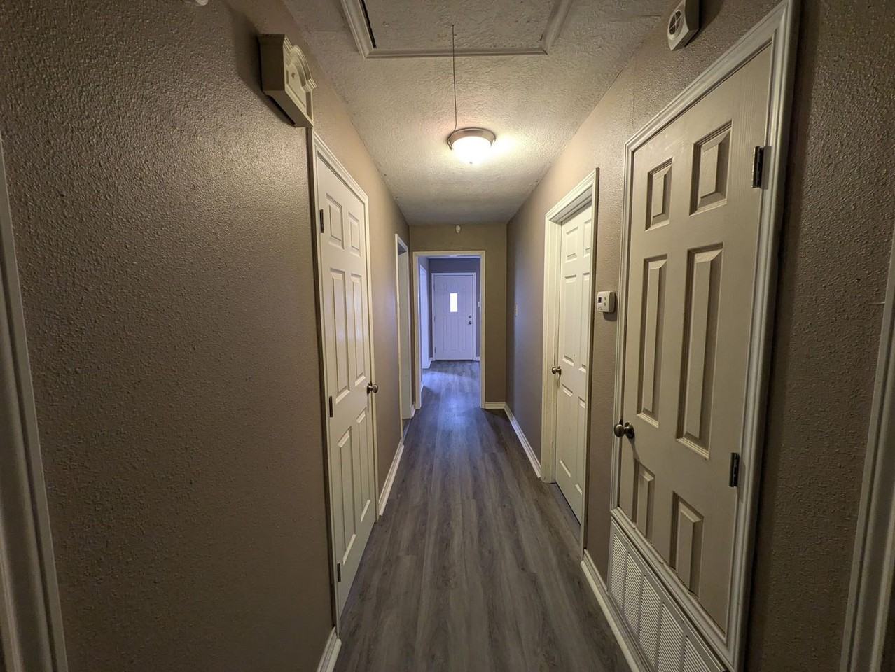 1901 Wildwood Ave - Photo 7 of 17