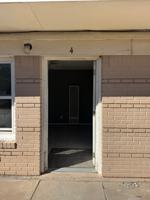 featured image of 920 S Bryan St