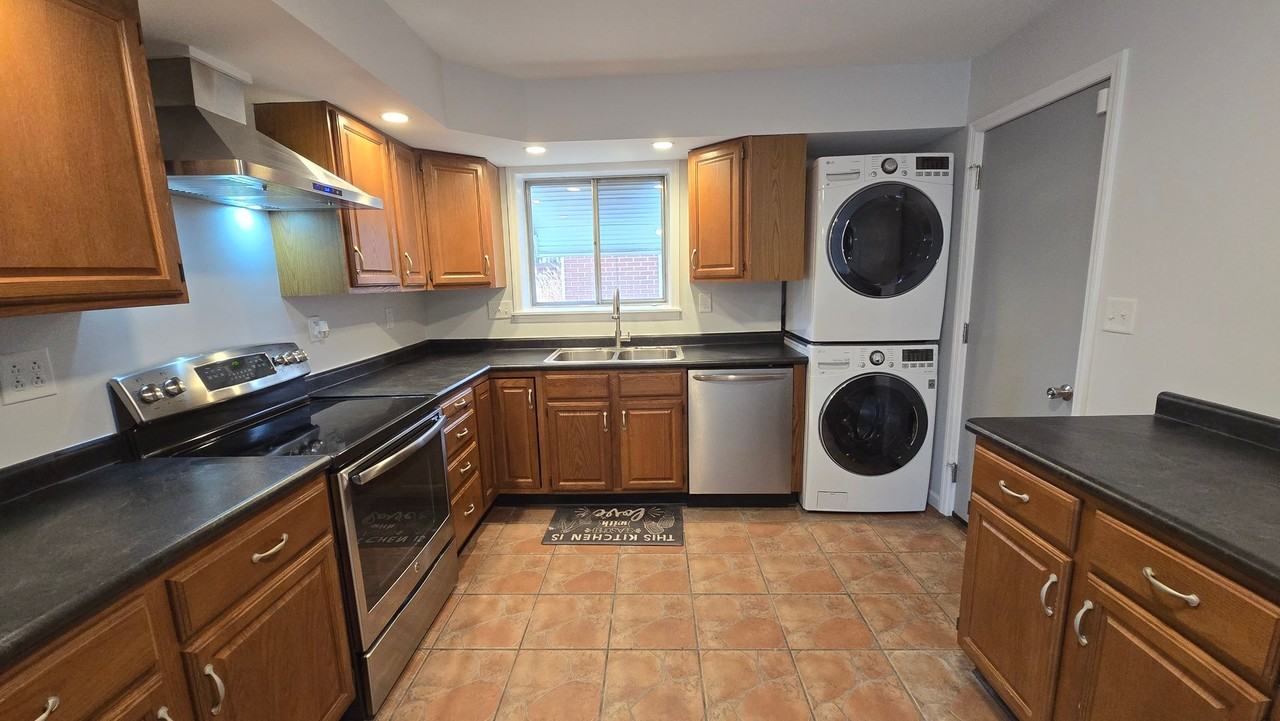 2507 Hathaway Dr - Photo 6 of 15