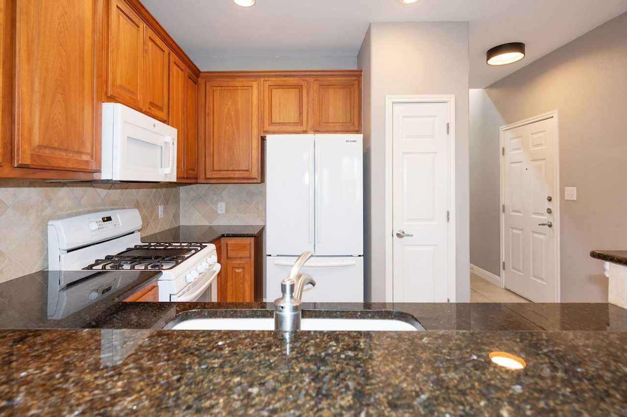 1908 Jentsch Ct - Photo 6 of 22