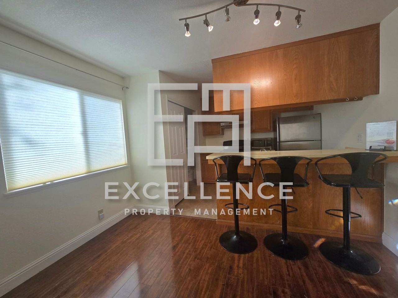 1325 Joplin Dr #1 - Photo 3 of 8