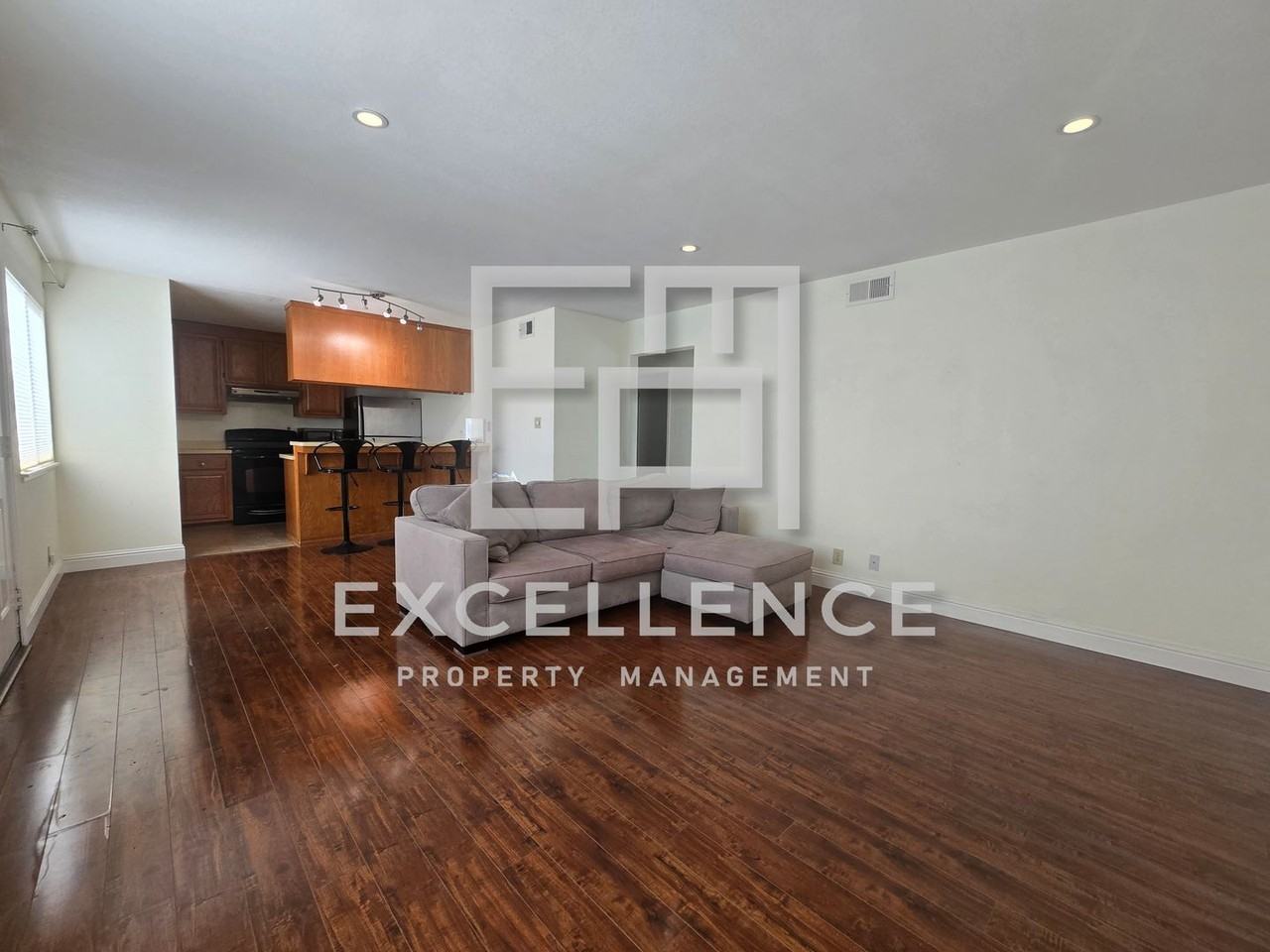 1325 Joplin Dr #1 - Photo 4 of 8