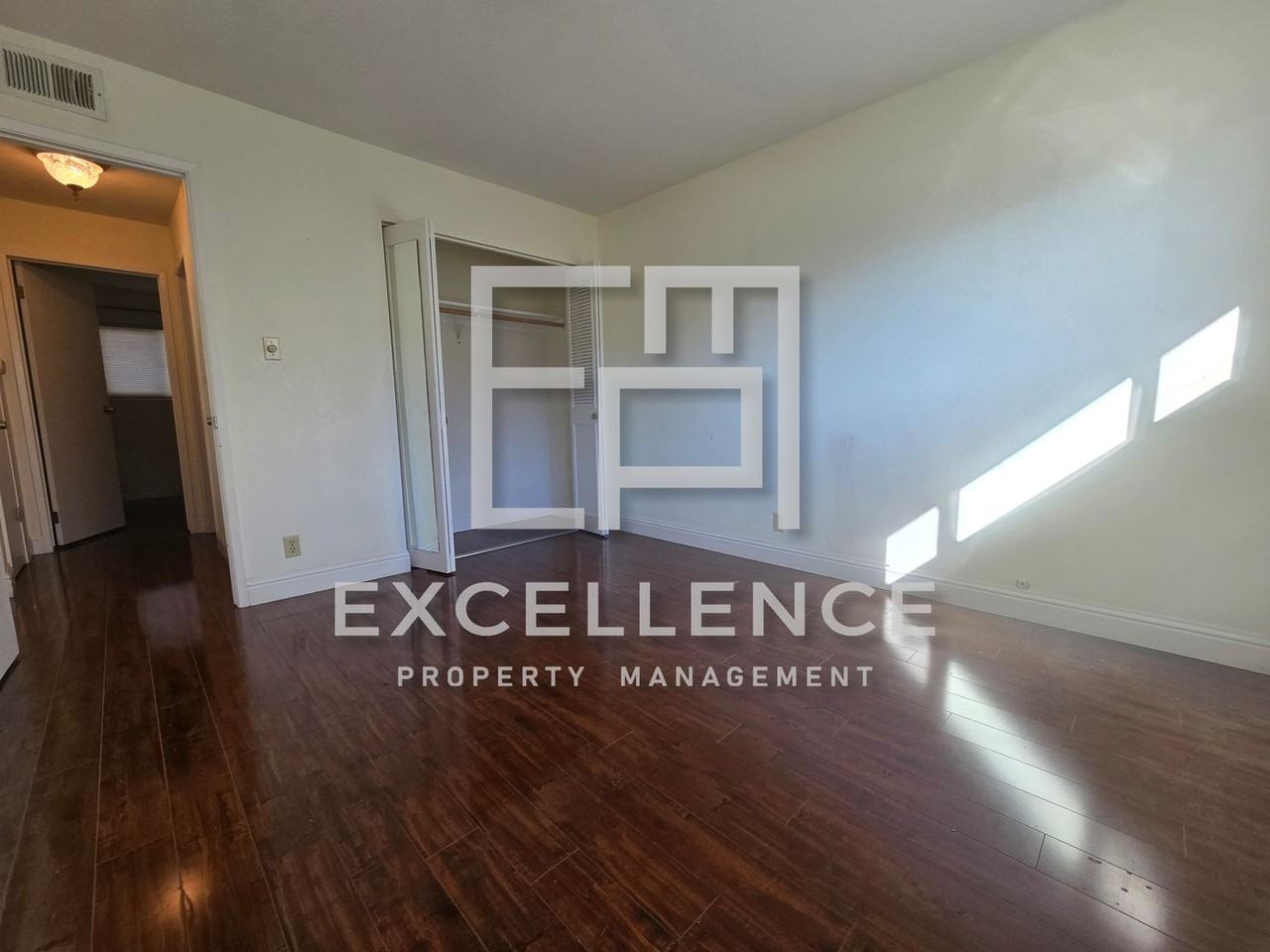 1325 Joplin Dr #1 - Photo 7 of 8